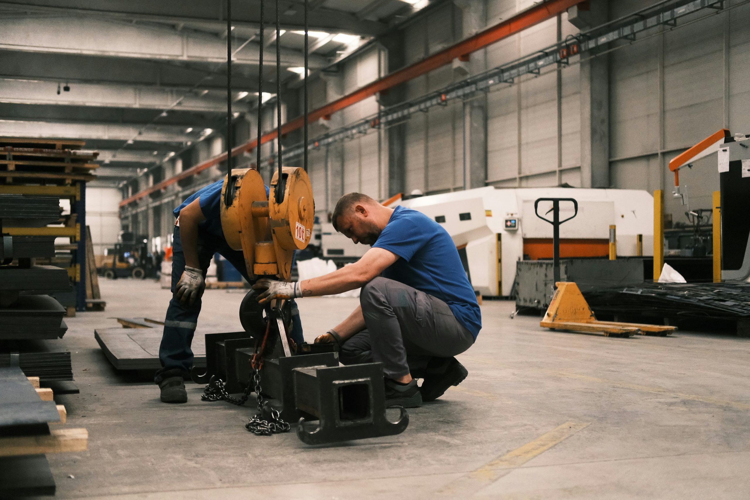 Technical services workshop—mechanical lifting and industrial equipment